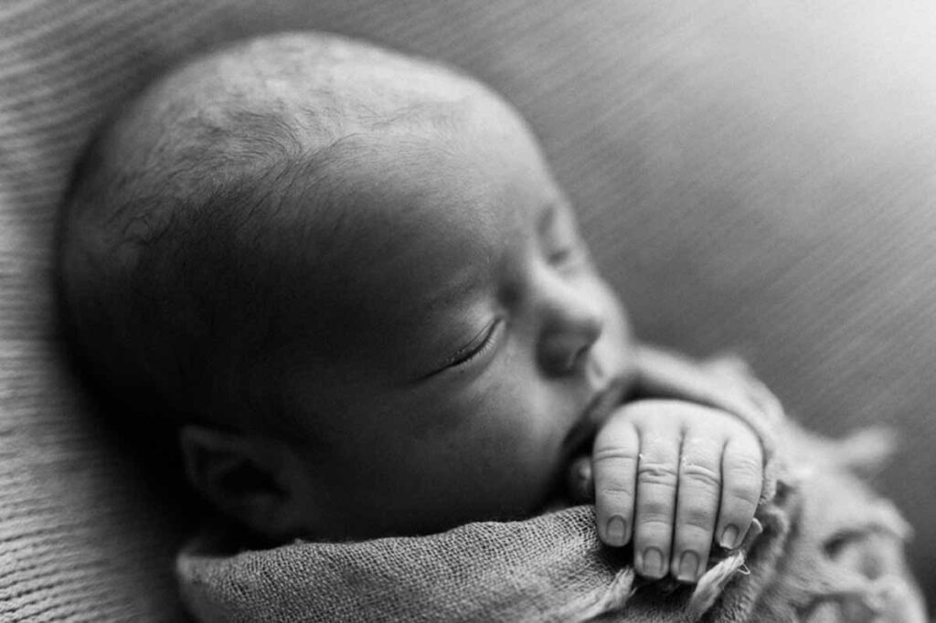Hvordan kan newborn billeder laves?